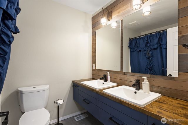 820 289th Street E, Roy, WA 98580