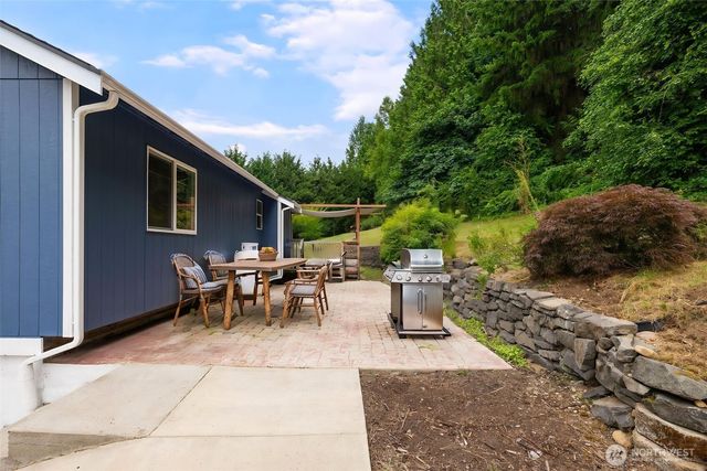 820 289th Street E, Roy, WA 98580