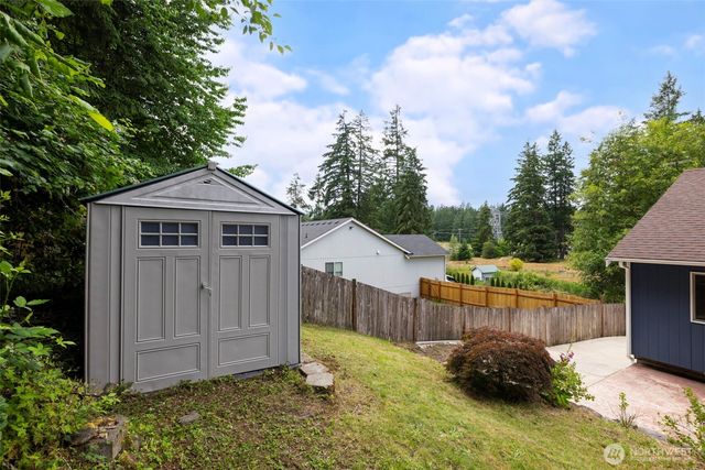 820 289th Street E, Roy, WA 98580