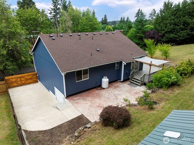 820 289th Street E, Roy, WA 98580