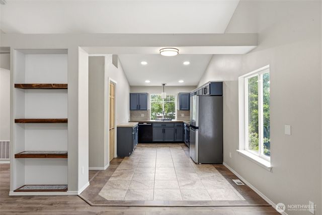 820 289th Street E, Roy, WA 98580