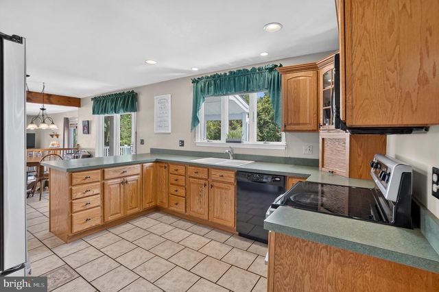 1907 VALLEY RD, Coatesville, PA 19320