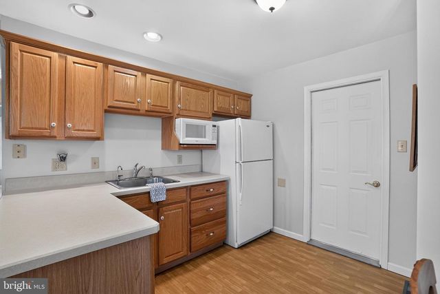 1907 VALLEY RD, Coatesville, PA 19320