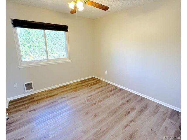 1056 Sundance Cir, Woodland Park, CO 80863