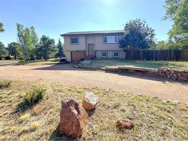 1056 Sundance Cir, Woodland Park, CO 80863