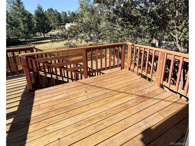 1056 Sundance Cir, Woodland Park, CO 80863