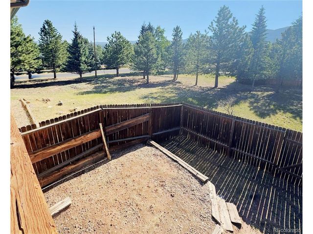 1056 Sundance Cir, Woodland Park, CO 80863