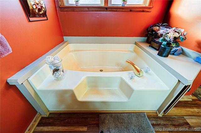 6602 Iron Court, Georgetown, IN 47122