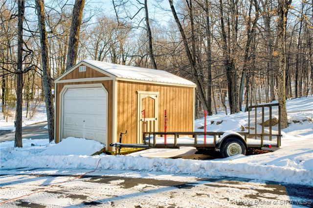 6602 Iron Court, Georgetown, IN 47122