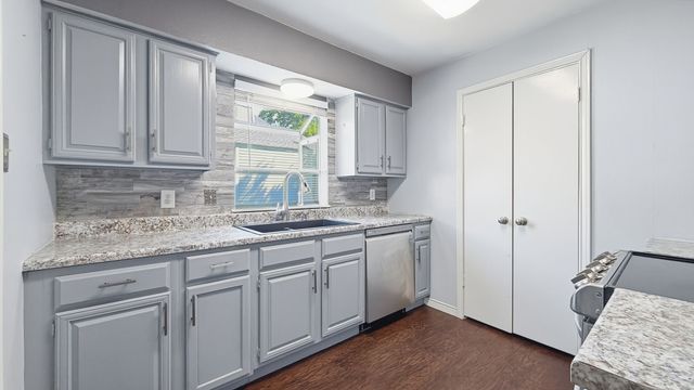 12921 Abrams Road 208, Dallas, TX 75243