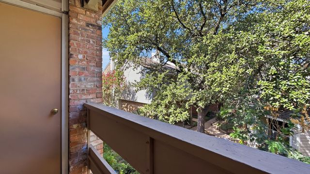 12921 Abrams Road 208, Dallas, TX 75243