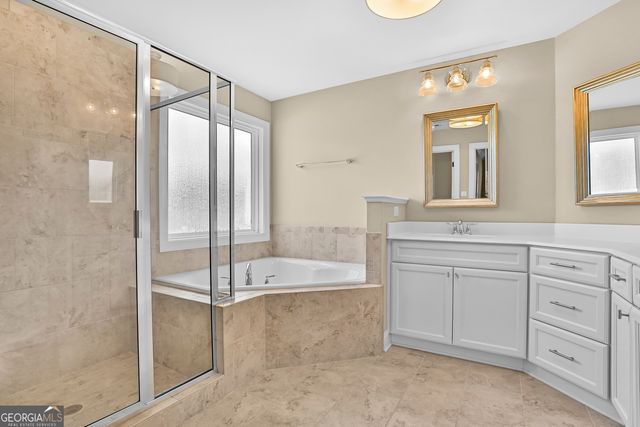 130 Edgewater Trail, Fayetteville, GA 30215