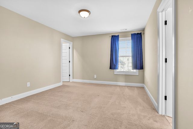 130 Edgewater Trail, Fayetteville, GA 30215