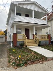 15630 Holmes Avenue Down, Cleveland, OH 44110