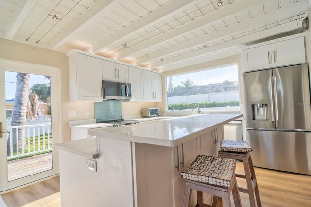 15565 GULF BOULEVARD, Redington Beach, FL 33708