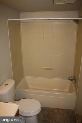 1 LARKEN LANE, Mount Holly Springs, PA 17065