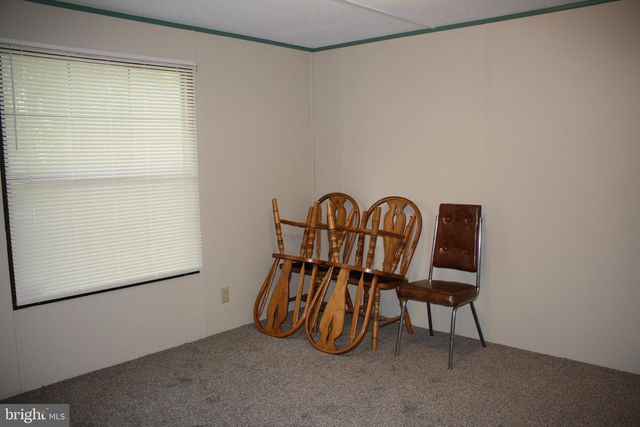 1 LARKEN LANE, Mount Holly Springs, PA 17065