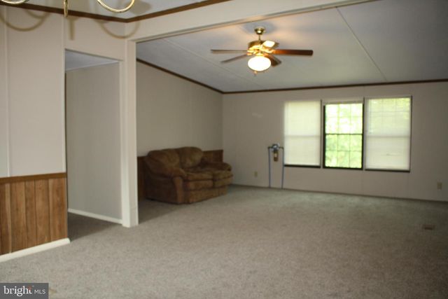 1 LARKEN LANE, Mount Holly Springs, PA 17065