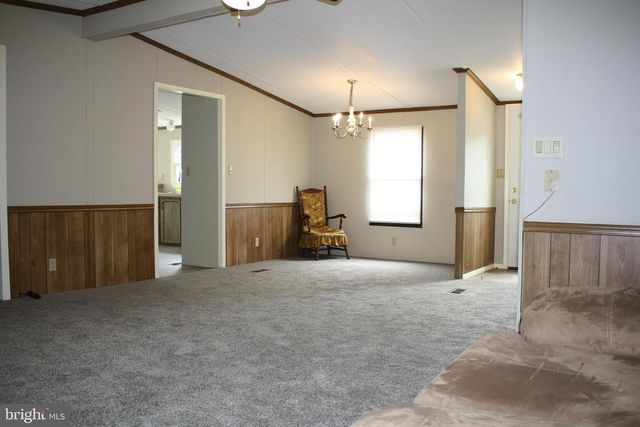 1 LARKEN LANE, Mount Holly Springs, PA 17065