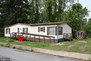 1 LARKEN LANE, Mount Holly Springs, PA 17065