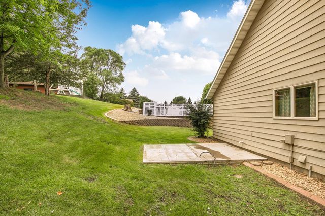 2215 Imperial Drive, Saint Cloud, MN 56301