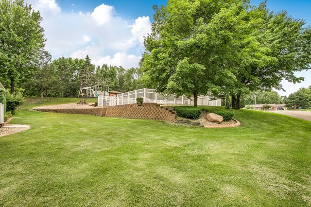 2215 Imperial Drive, Saint Cloud, MN 56301