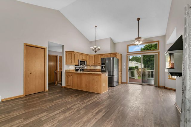 2215 Imperial Drive, Saint Cloud, MN 56301