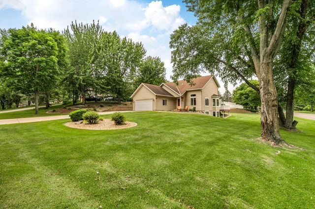 2215 Imperial Drive, Saint Cloud, MN 56301