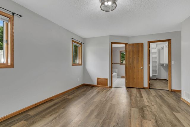 2215 Imperial Drive, Saint Cloud, MN 56301