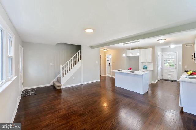 112 UPLAND RD, Brookhaven, PA 19015
