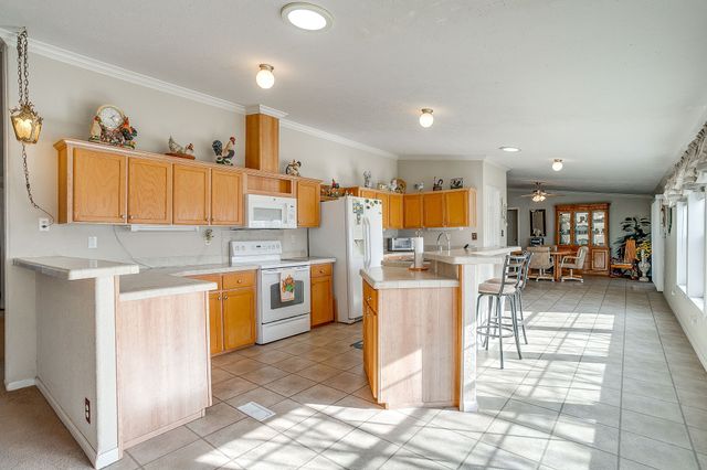 6724 Midway Road, Springtown, TX 76082