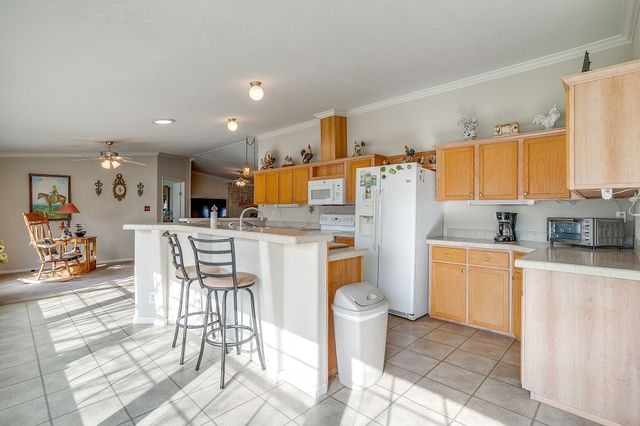 6724 Midway Road, Springtown, TX 76082