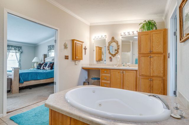 6724 Midway Road, Springtown, TX 76082