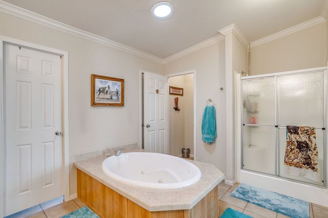 6724 Midway Road, Springtown, TX 76082