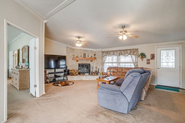 6724 Midway Road, Springtown, TX 76082