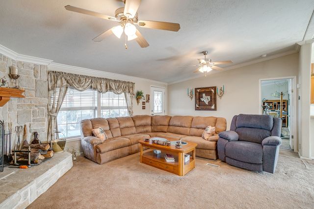 6724 Midway Road, Springtown, TX 76082