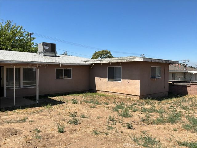 34372 Avenue Avenue E, Yucaipa, CA 92399