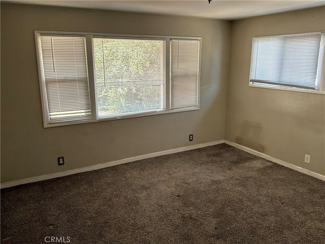 34372 Avenue Avenue E, Yucaipa, CA 92399