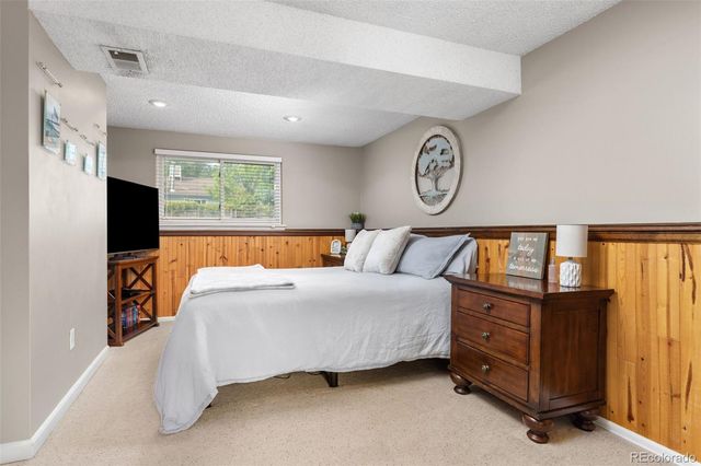 18866 E Napa Drive, Aurora, CO 80013