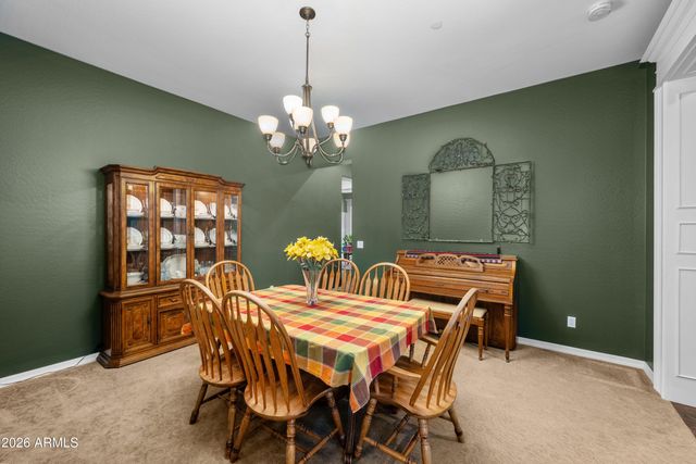 2894 E WYATT Way, Gilbert, AZ 85297