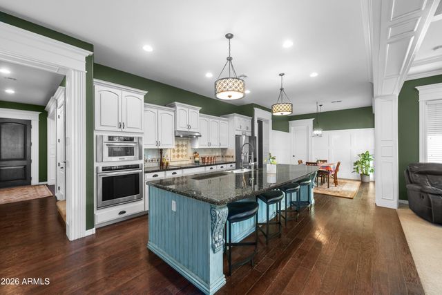 2894 E WYATT Way, Gilbert, AZ 85297