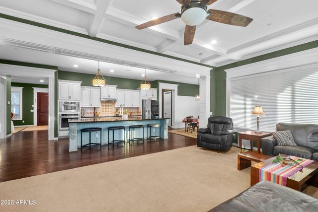 2894 E WYATT Way, Gilbert, AZ 85297