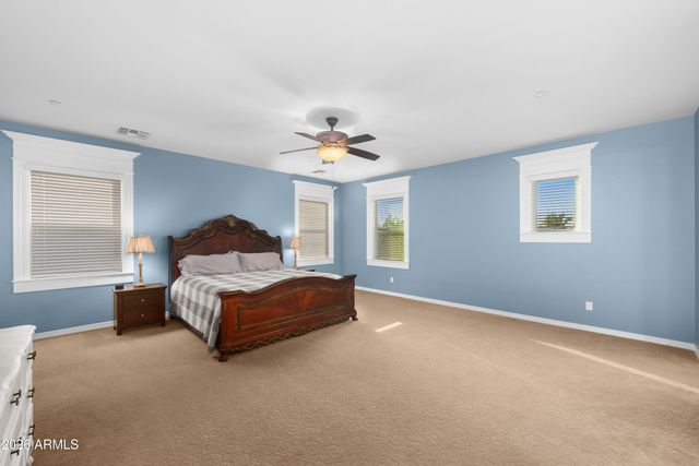 2894 E WYATT Way, Gilbert, AZ 85297
