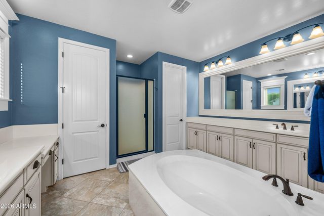 2894 E WYATT Way, Gilbert, AZ 85297