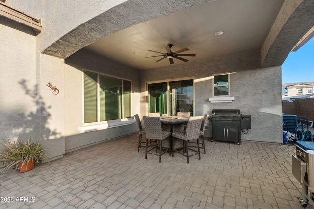 2894 E WYATT Way, Gilbert, AZ 85297