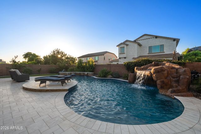 2894 E WYATT Way, Gilbert, AZ 85297