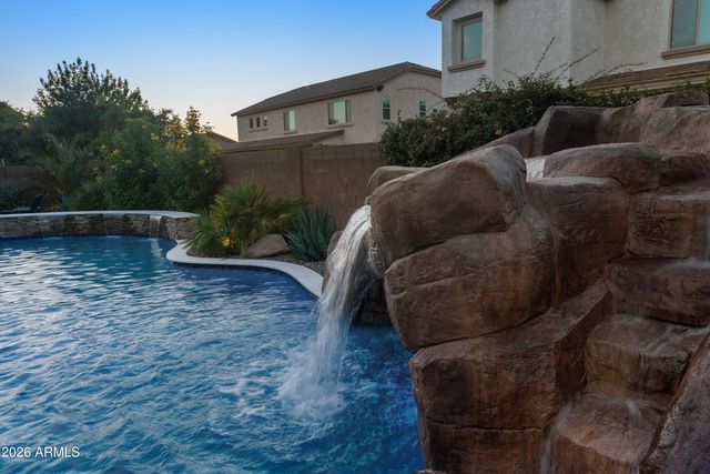 2894 E WYATT Way, Gilbert, AZ 85297