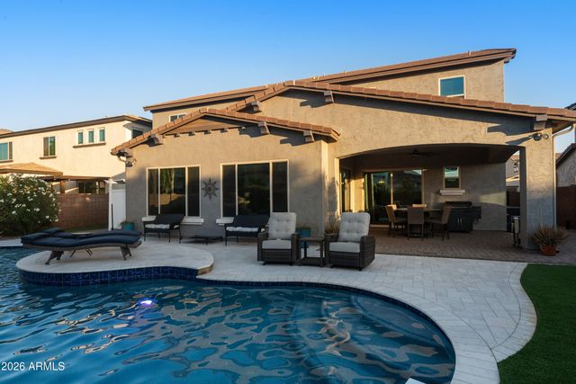 2894 E WYATT Way, Gilbert, AZ 85297