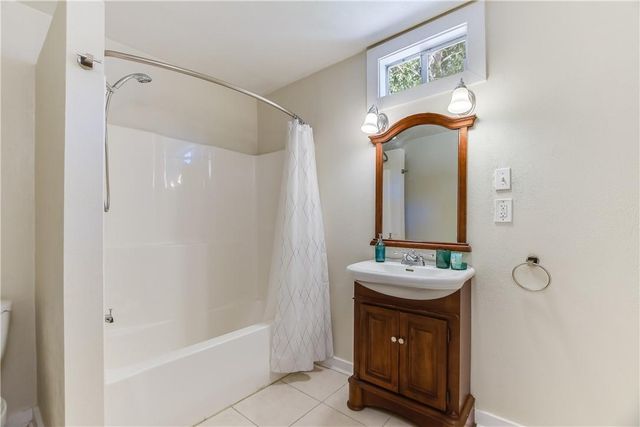 208 BRAESWOOD RD, Austin, TX 78704