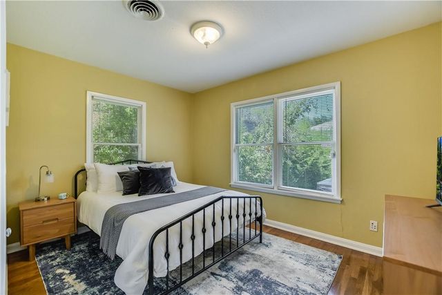 208 BRAESWOOD RD, Austin, TX 78704